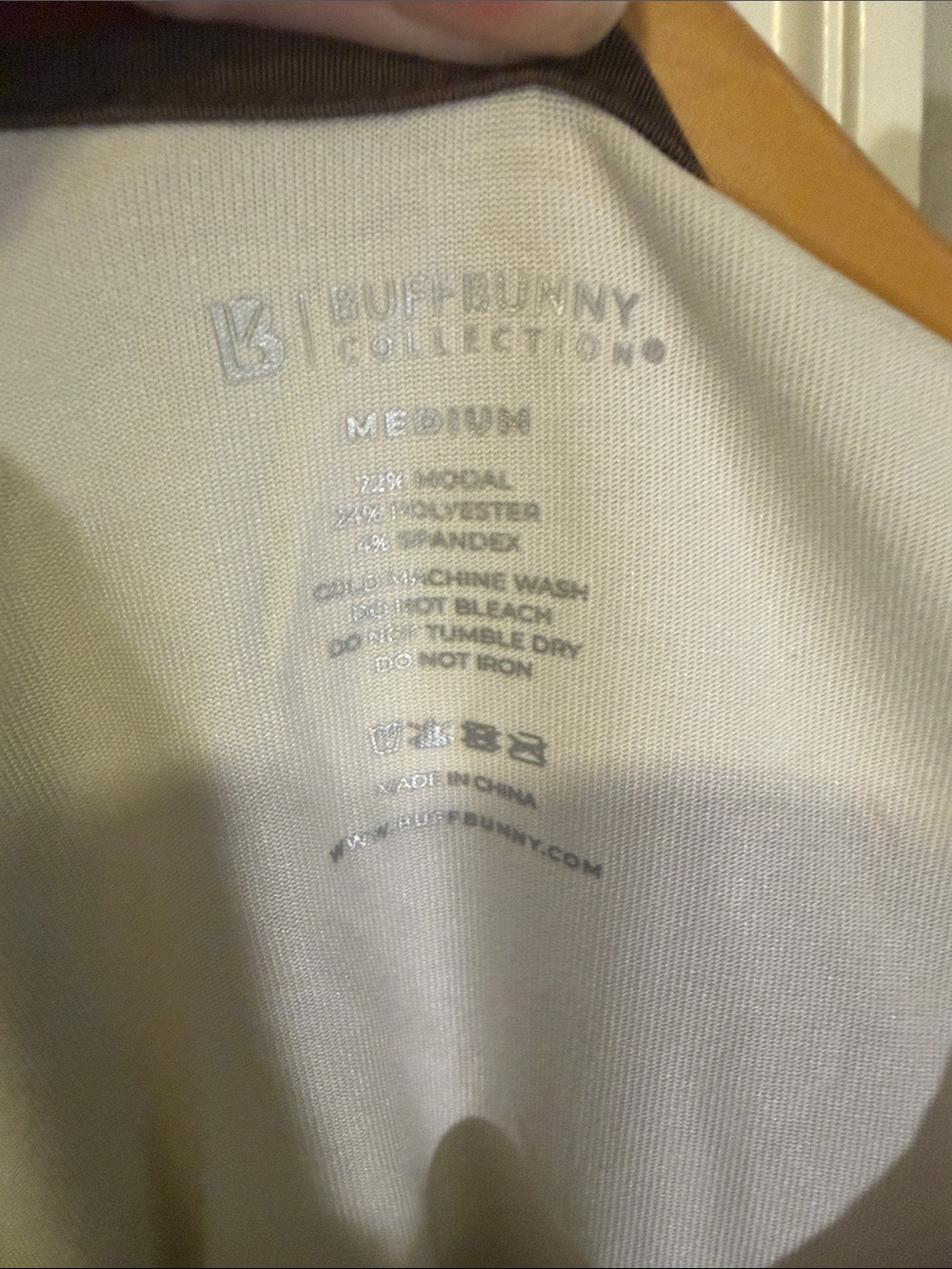 Buffbunny Collection Twist Front Crop Top Cream Brown Size Medium - Picture 2 of 4
